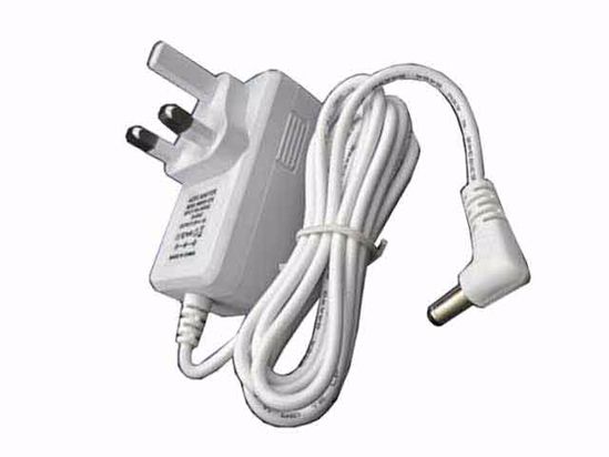 WEEQU WEEQU-1210 AC Adapter 5V-12V 12V 1A, 5.5/2.5mm, UK 3P Plug, White, New