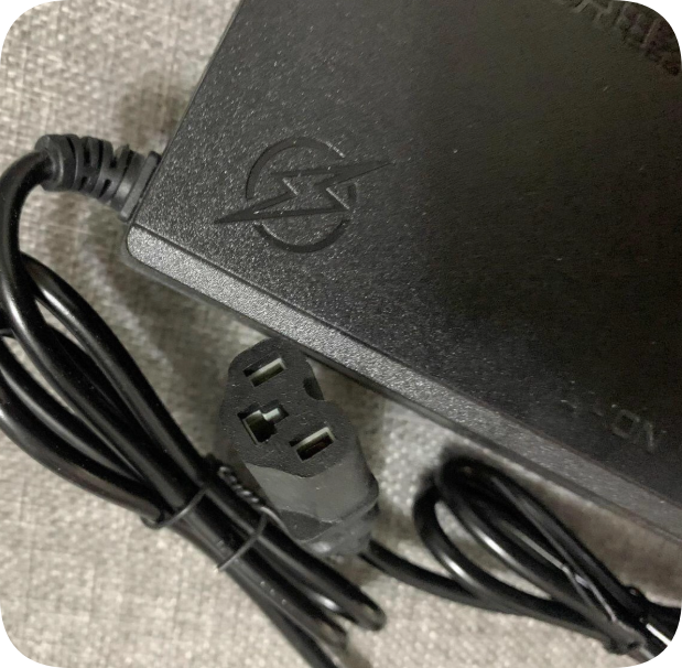 *Brand NEW*JC02251 lithium battery charger cable DC24V 29.4V 2A electric wheelchair HLT-