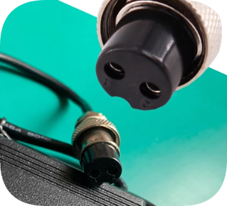 *Brand NEW*Signal amplifier adapter LXY-S60U5 charging 4.2V10A aviation head 5V10A shiel